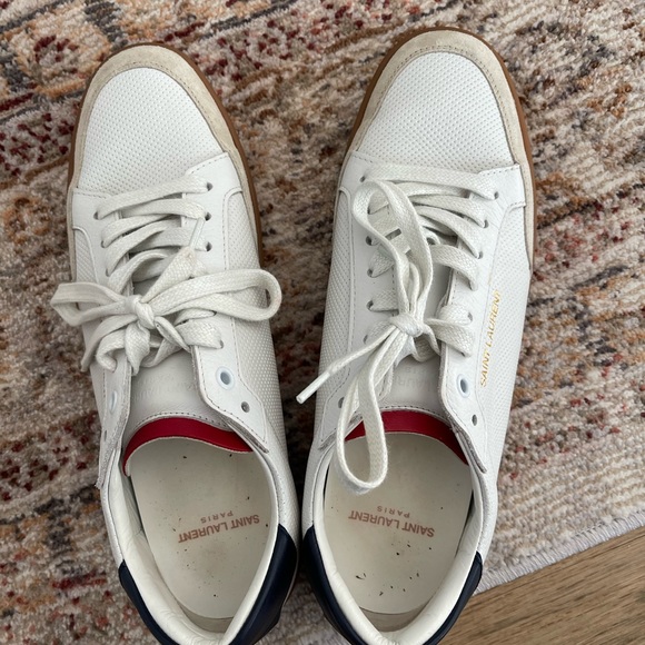 Saint Laurent Women’s Sneaker - Picture 4 of 7